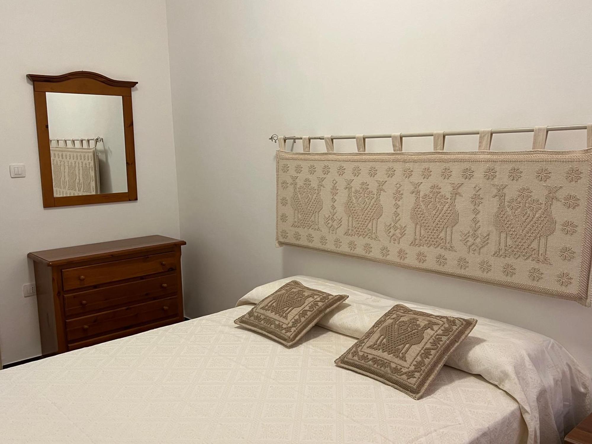 B&B Via Dei Mille Castelsardo Exterior photo